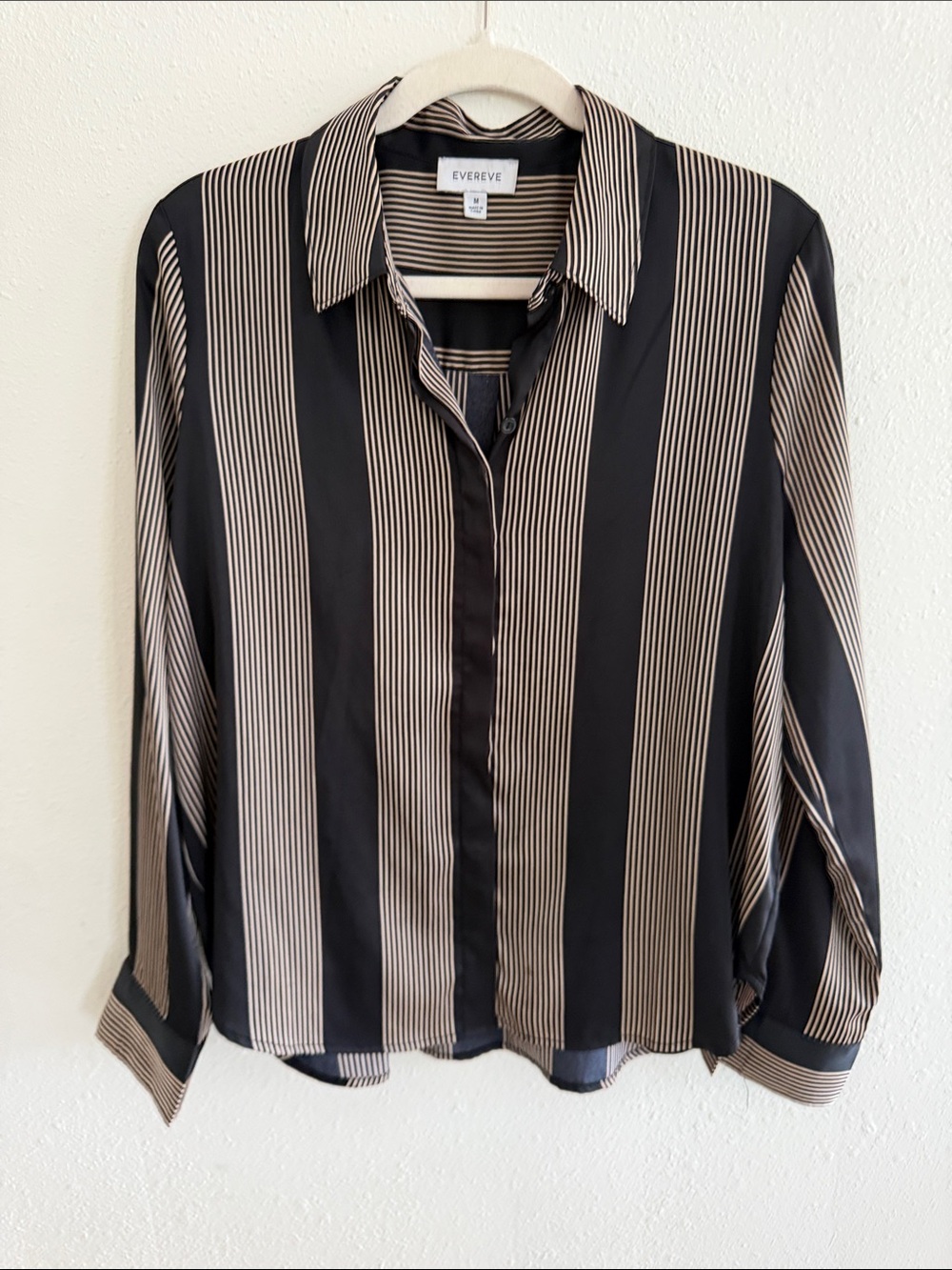 Evereve Black and Tan Vertical Stripe Button-Up Blouse